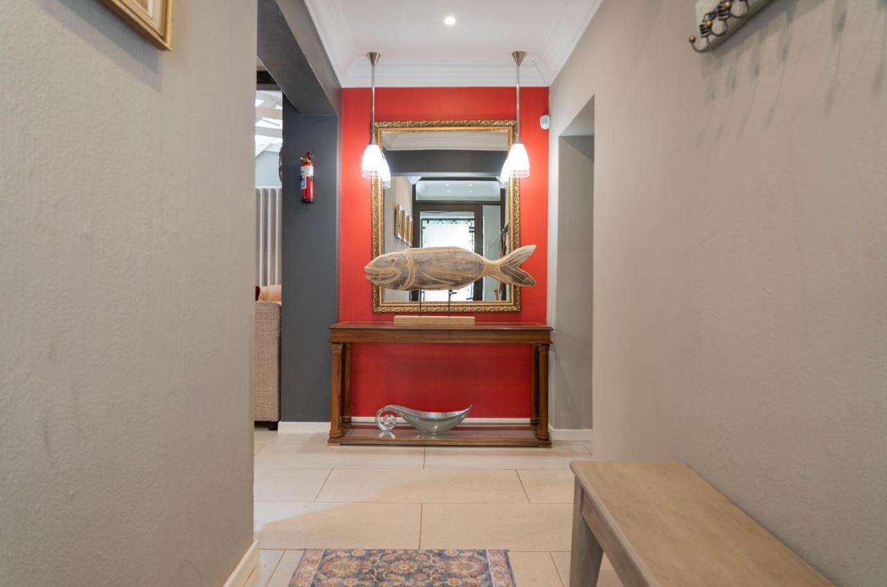 Rueby'S Guesthouse Dullstroom Dış mekan fotoğraf
